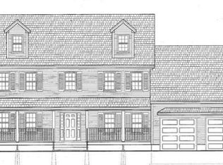 37 Maple St, Middleton, MA 01949