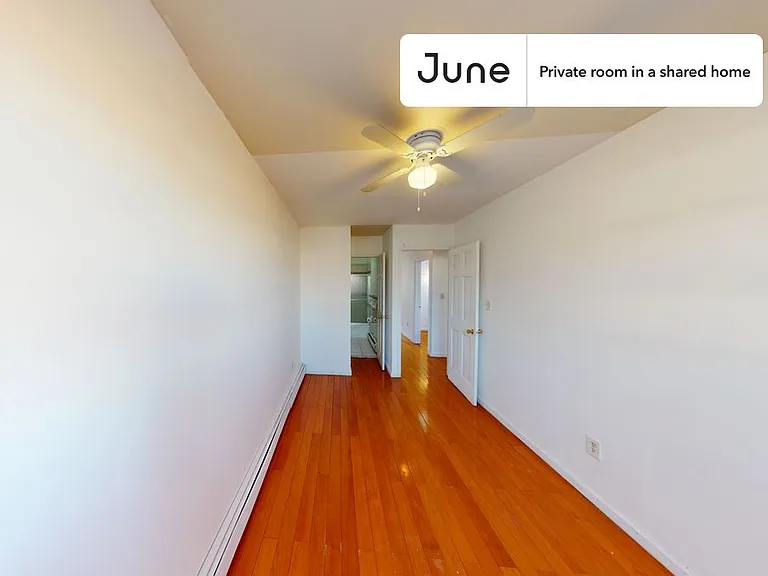 71 Clermont Ave #B — Photo 4