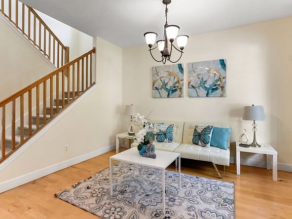 5th image of 12932 NE 204th Pl