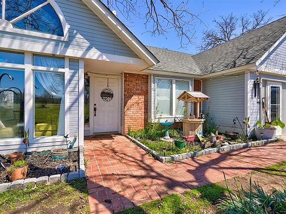 4th image of 22261 N County Road 3220