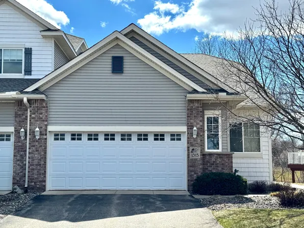 1315 Thye Pkwy, Northfield, MN 55057
