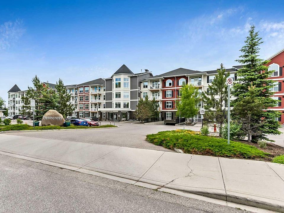1st image of 404-1 Crystal Green Ln #404