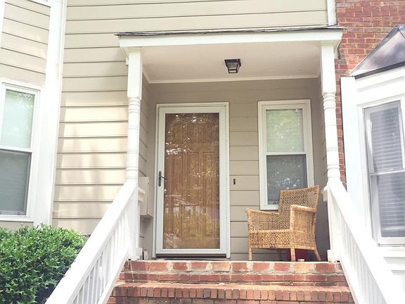 2nd image of 218 Hembree Park Ter