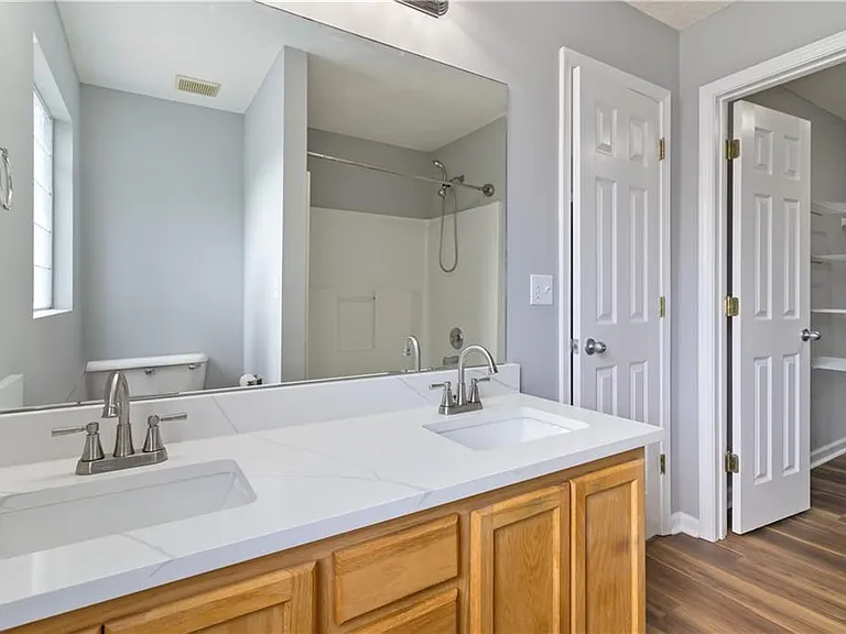 897 Brickleridge Ln SE — Photo 16
