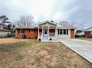 126 Bunker Hill Rd, Fayetteville, NC 28314