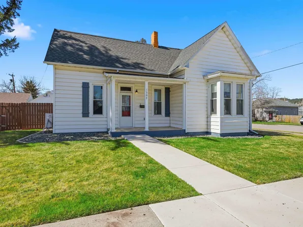 1307 Davenport St, Sturgis, SD 57785