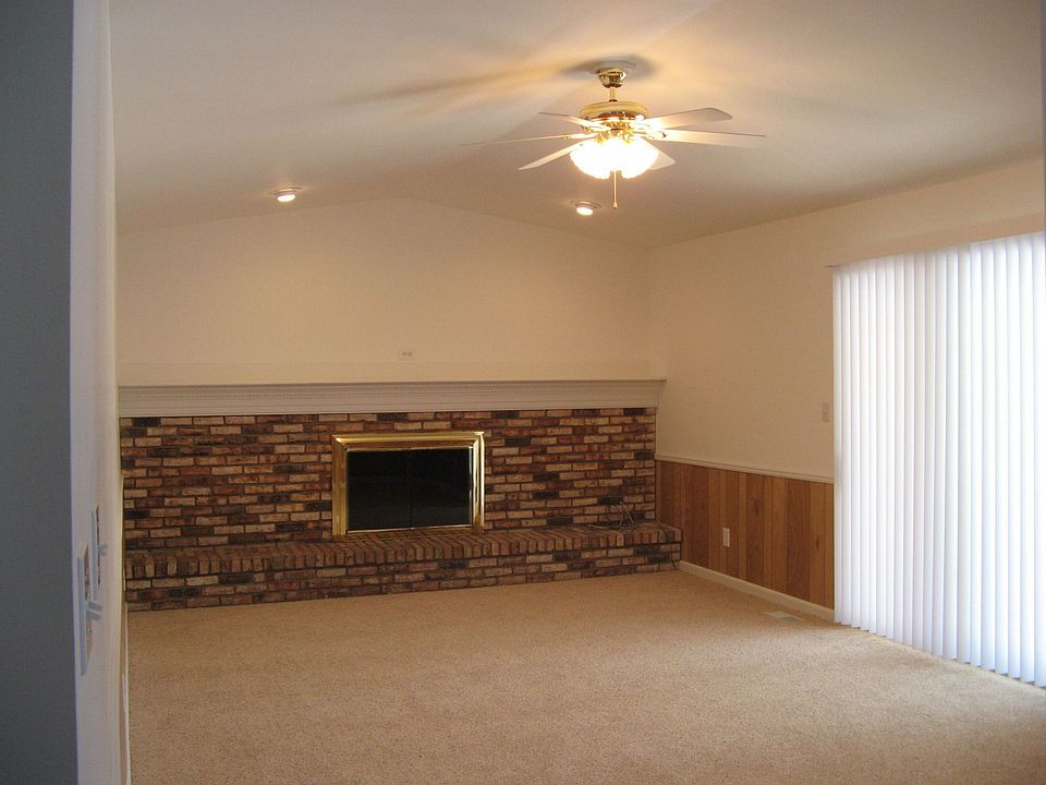 2nd image of 2517 Plainview Dr