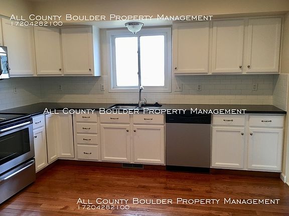 5th image of 1530 Skyline Ln