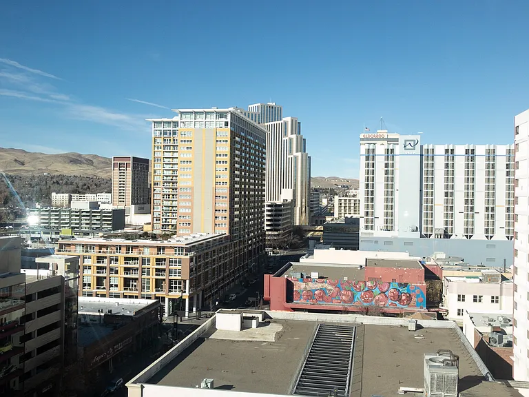 50 N Sierra St — Photo 12