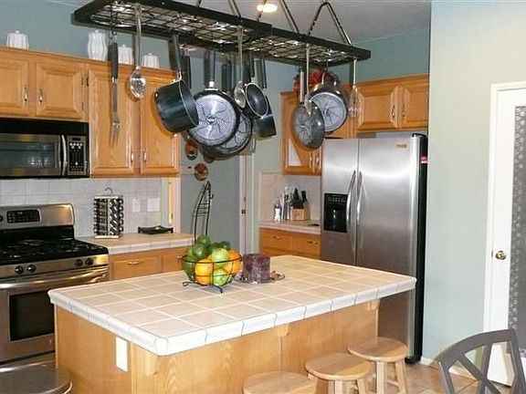 5th image of 7062 Almeria Ave