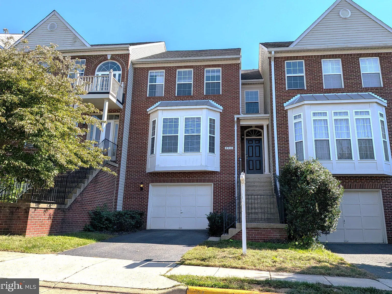 3 bed, 4.0 bath, 1865 sqft, $3,600 — Photo 1
