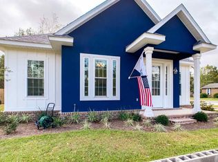 200 Dwight Ave, Pensacola, FL 32507