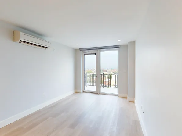 43-25 52nd Street image 3 of 8