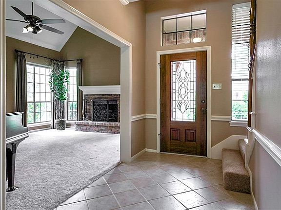 3rd image of 5626 Spring Lodge Dr