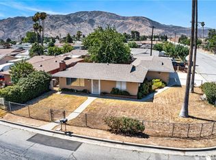 2174 W Lincoln St, Banning, CA 92220