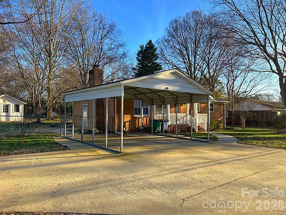 4th image of 1308 Stallings Rd