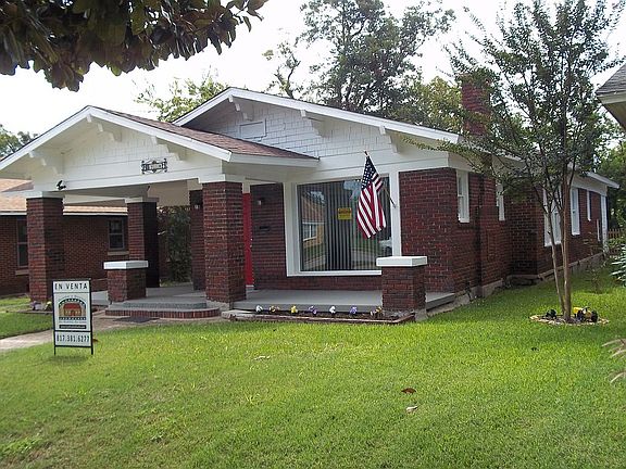 3rd image of 928 Marion Ave