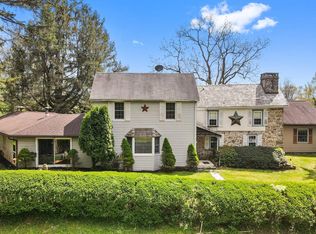 150 Mine Hole Rd, Elverson, PA 19520