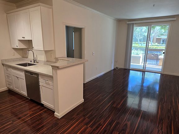 2nd image of 401 S Norfolk St APT 116