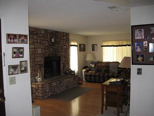 4th image of 6046 County Road 12