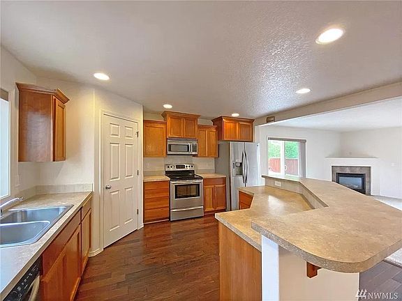 Kitchen 1