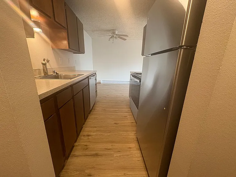 Greenwood Vista Apartments — Photo 3