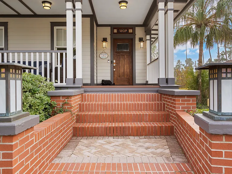 3209 Swordfish Dr — Photo 2