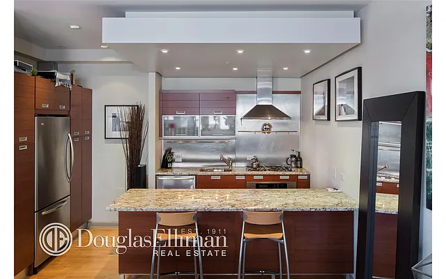 Rented by Douglas Elliman | media 39