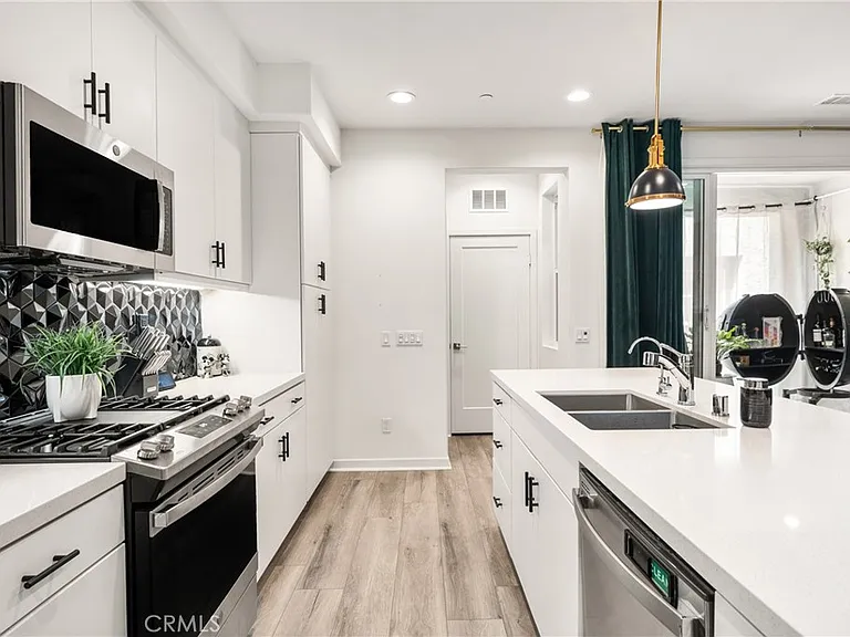 663 S Mosaic St — Photo 19