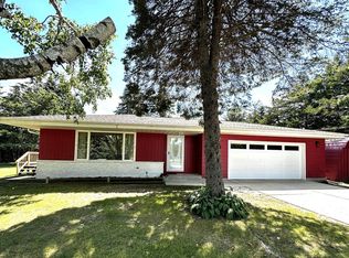6925 Sunset Rd, Sheboygan, WI 53044