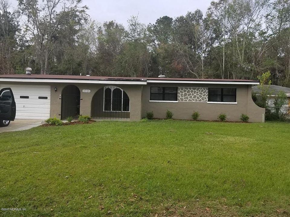 1st image of 1016 Le Brun Dr