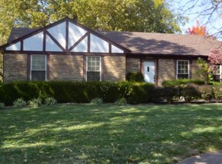 3018 Summerfield Dr, Louisville, KY 40220