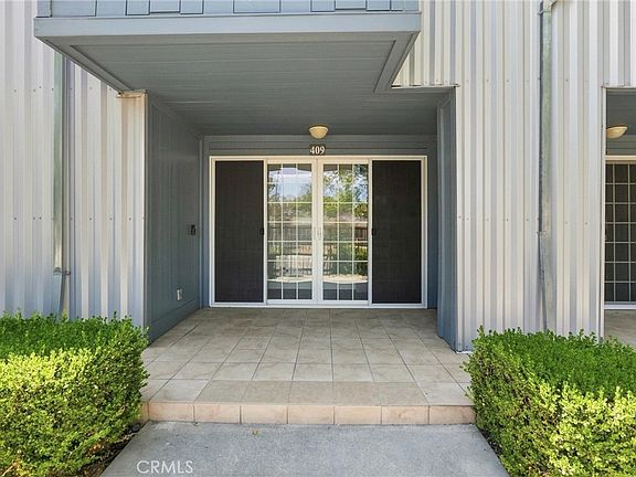 2nd image of 409 Harriet Ln