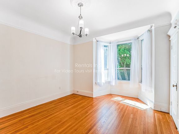 5th image of 203 Steiner St #B