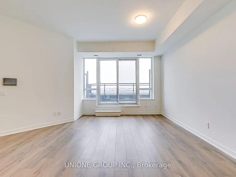 405 Dundas St W #336 — Photo 9