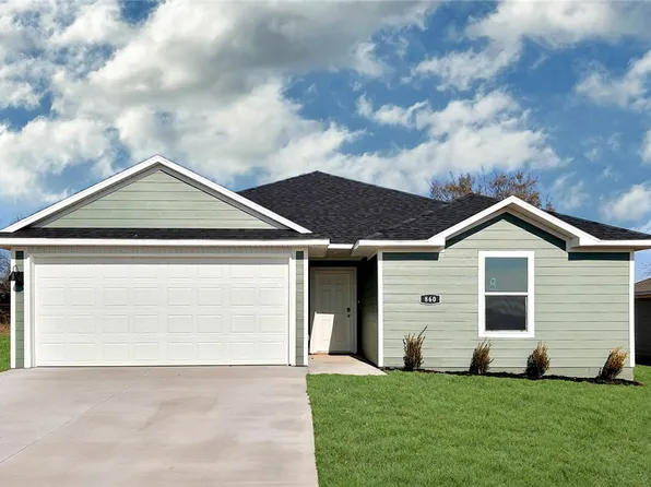 871 Sagely St, Prairie Grove, AR 72753