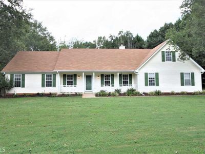 67 Pecan Lake Dr, Sharpsburg, GA, 30277