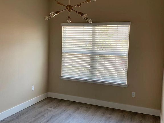 4th image of 1707 Deodara Dr