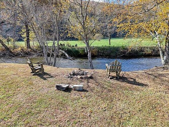 5th image of 3558 River Front Ln