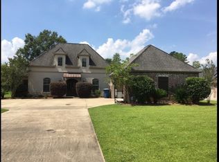 1603 Orleans Quarters Dr, Brusly, LA 70719