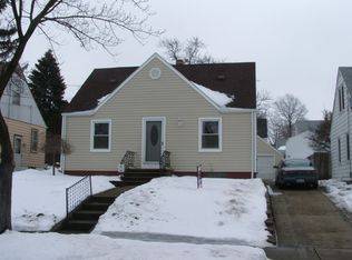 1663 Oakwood Ave, Akron, OH 44301