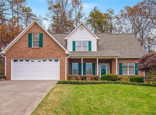4455 Chadwyck Dr, Winston Salem, NC 27106