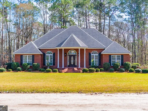 59 Tanglewood Dr, Homerville, GA 31634