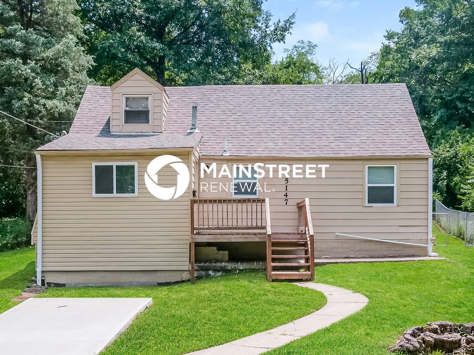 5147 Rinker Rd — Photo 1