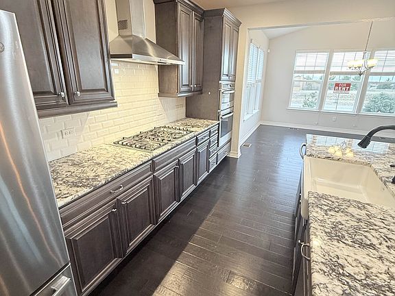 2nd image of 277 S Irvington St