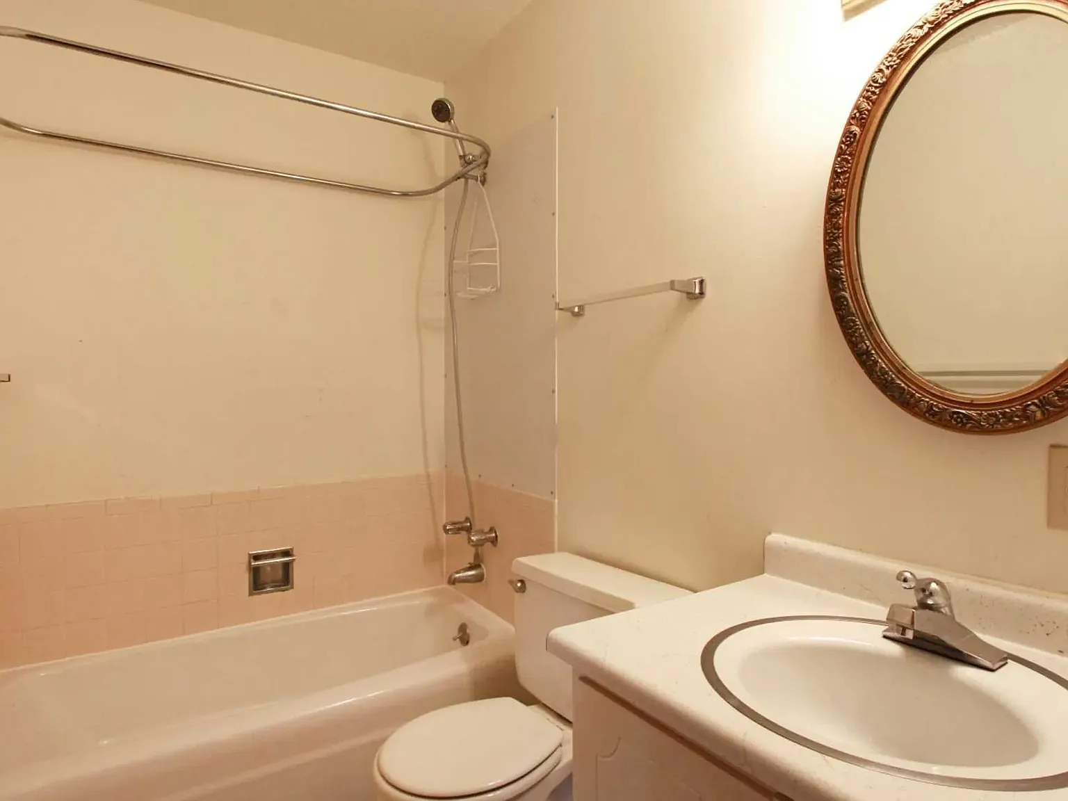 St. Francis Apartments and Townhomes — Photo 3