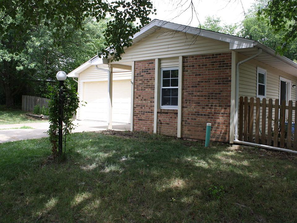 1st image of 380 N Stardust Ln