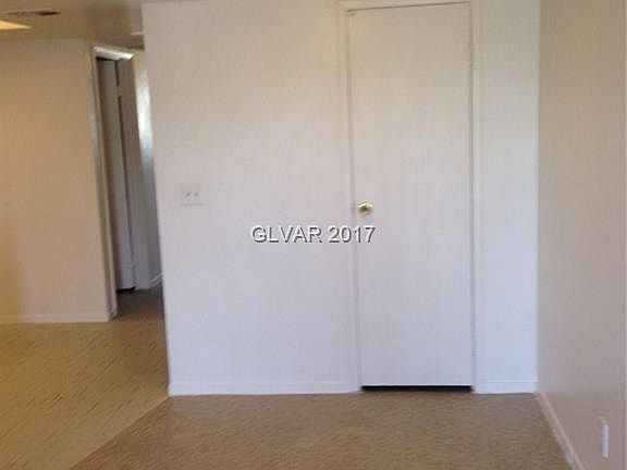 4th image of 5676 Meikle Ln