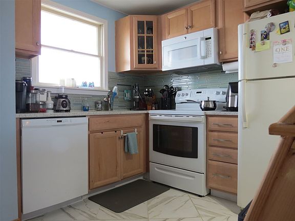 4th image of 3900 Pleasure Ave APT 306