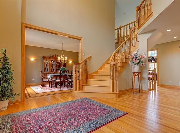 5th image of 15724 Glenlake Dr